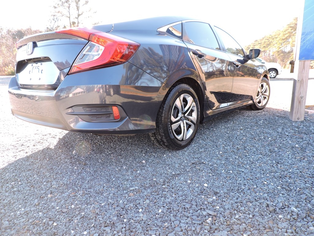 Honda Civic LX Sedan CVT 2017