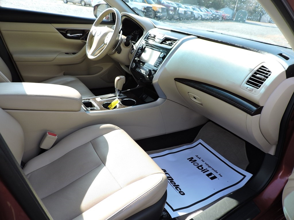 Nissan Altima 3.5 SV 2015