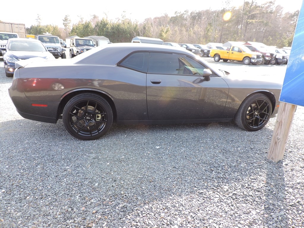 Dodge Challenger SXT 2017