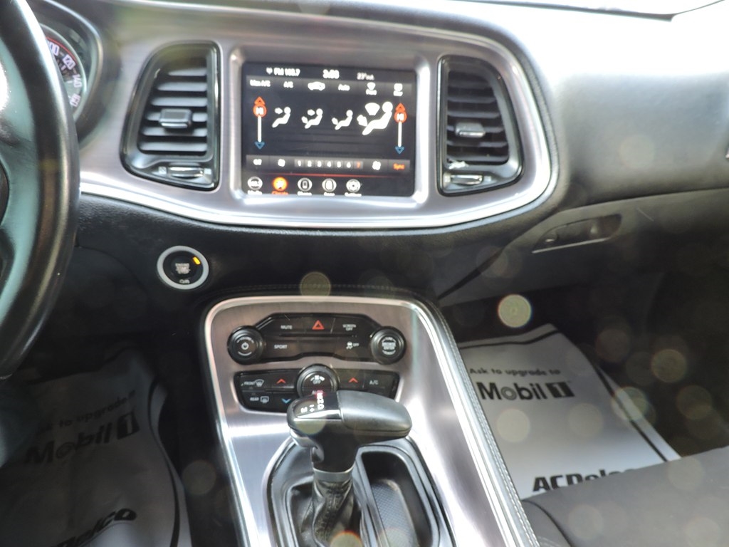 Dodge Challenger SXT 2017