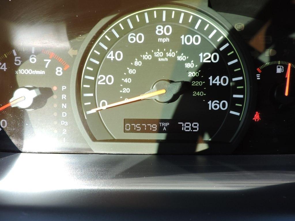 Honda Accord LX sedan AT 2004