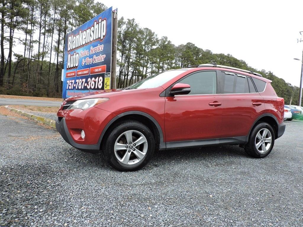 Toyota RAV4 XLE AWD 2015