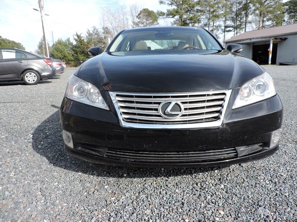 Lexus ES 350 Sedan 2011