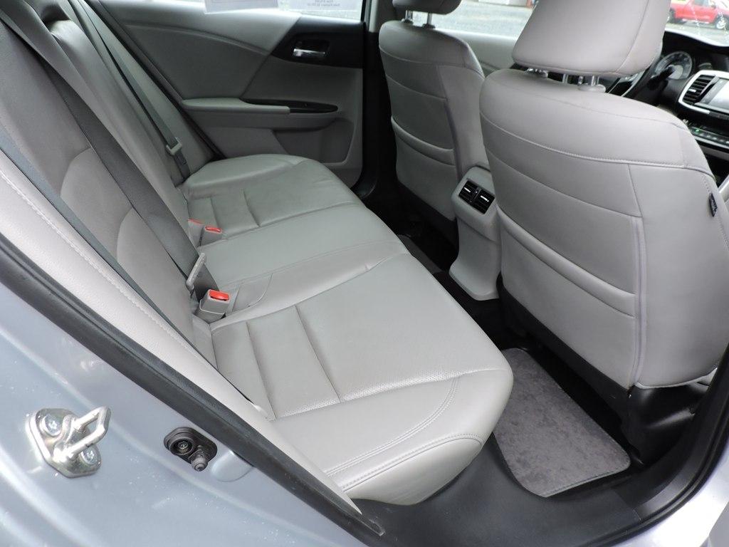 Honda Accord EX-L Sedan V6 6-Spd AT 2017