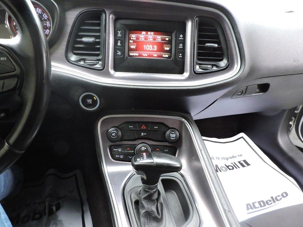 Dodge Challenger SXT 2016