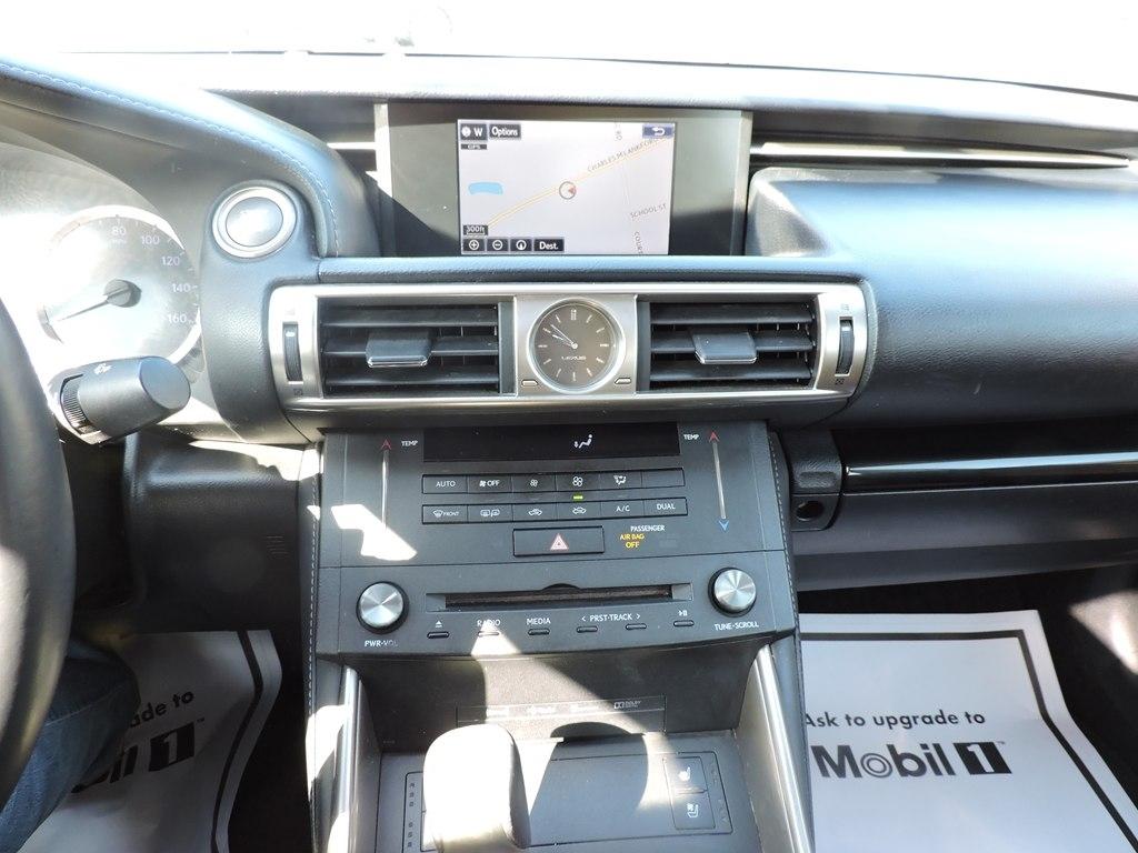 Lexus IS 250 AWD 2015