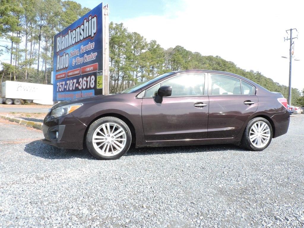 Subaru Impreza Limited 4-Door+S/R 2013