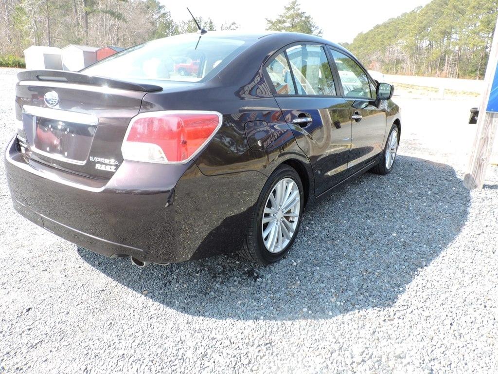 Subaru Impreza Limited 4-Door+S/R 2013