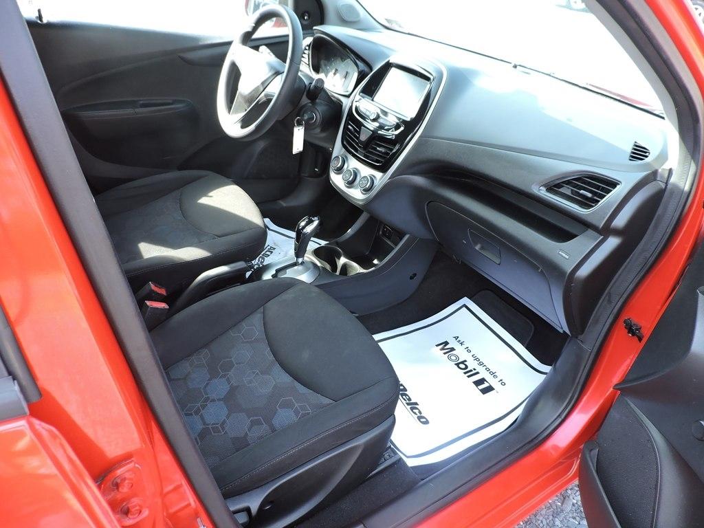 Chevrolet Spark LS CVT 2016