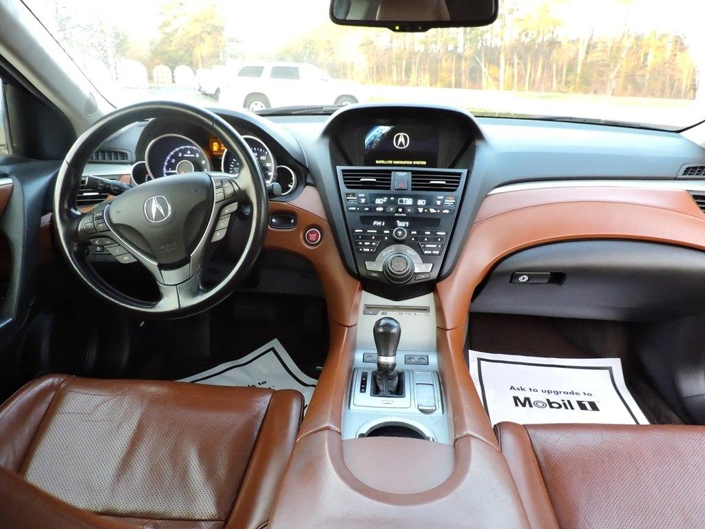 Acura ZDX 6-Spd AT w/Tech Pkg 2012