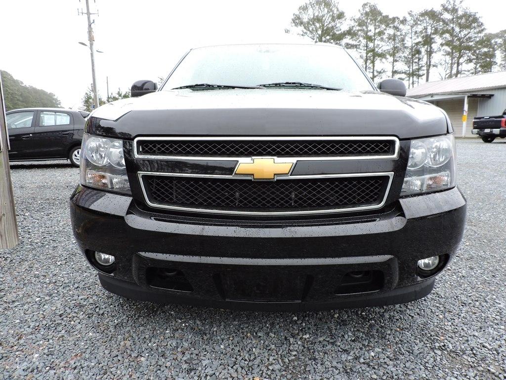 Chevrolet Suburban LT 1500 4WD 2014