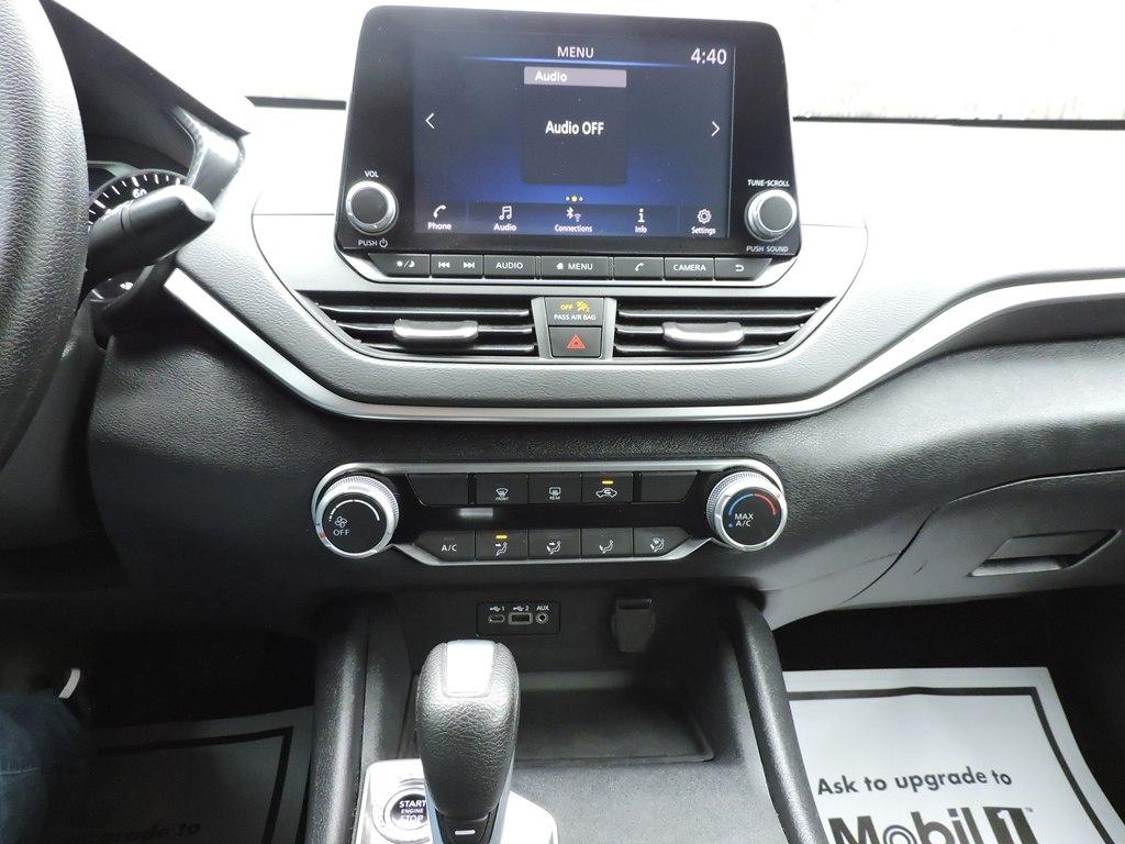 Nissan Altima 2.5 SV 2022