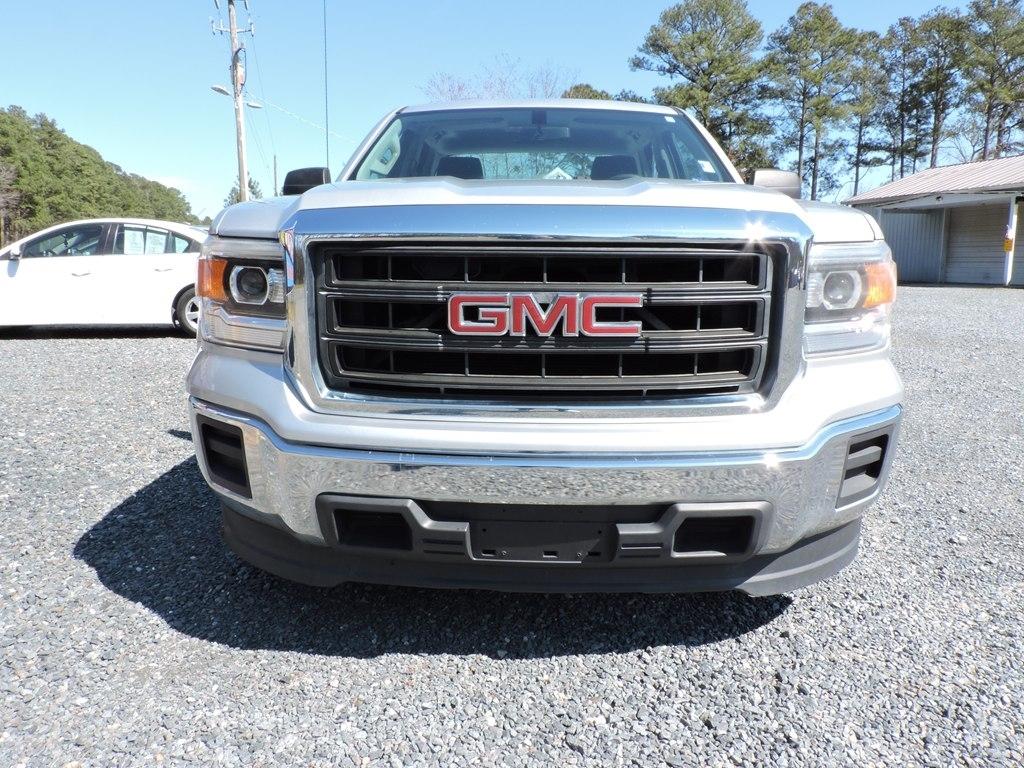 GMC Sierra 1500 Base Double Cab 2WD 2014