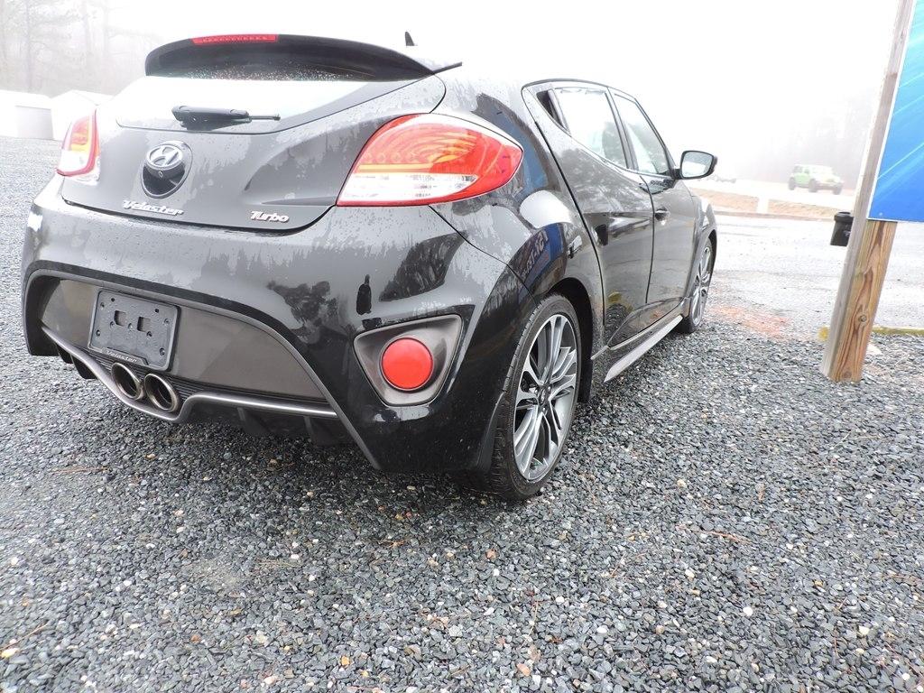 Hyundai Veloster Turbo 6MT 2016