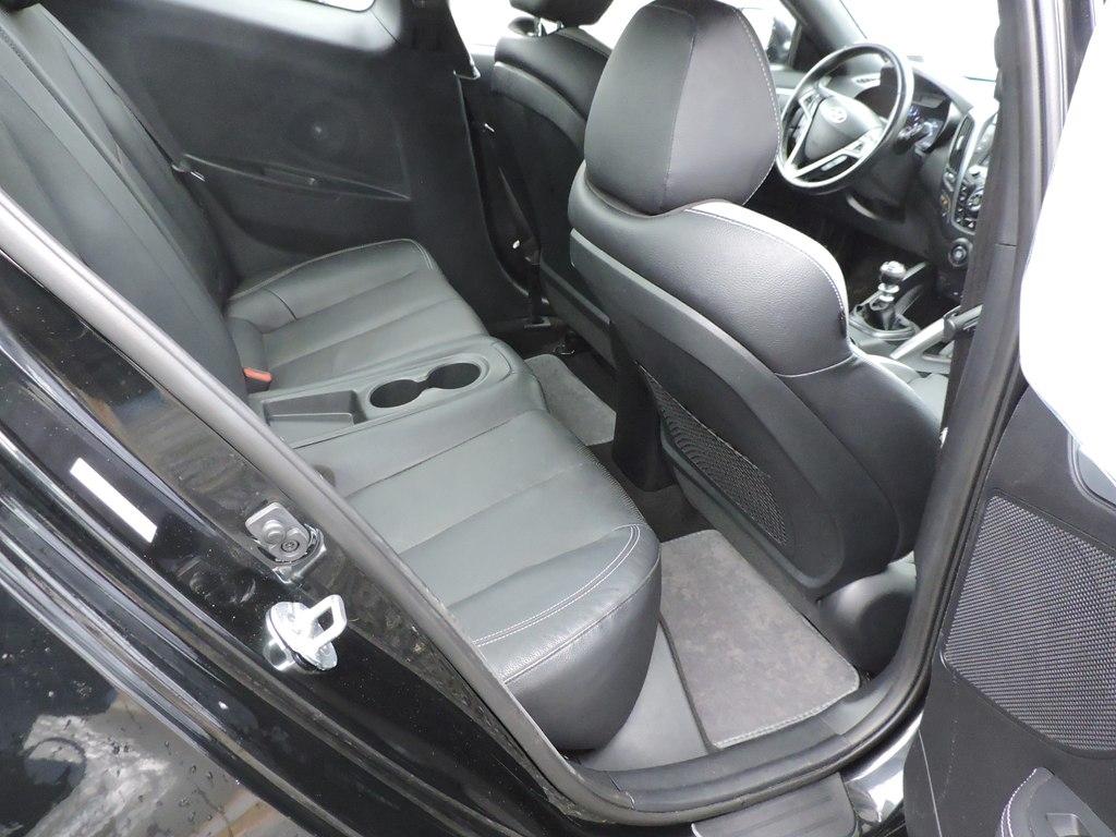 Hyundai Veloster Turbo 6MT 2016