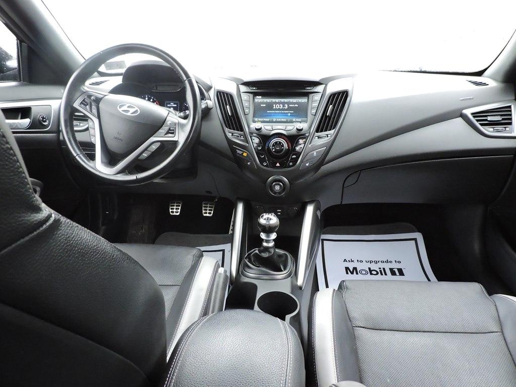 Hyundai Veloster Turbo 6MT 2016