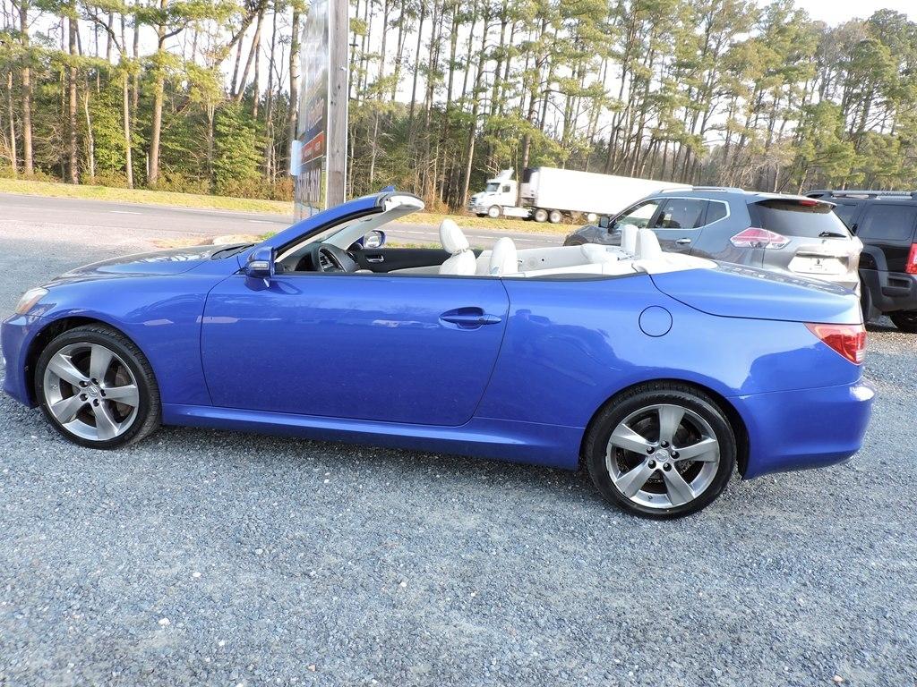 Lexus IS C IS 350C 2010