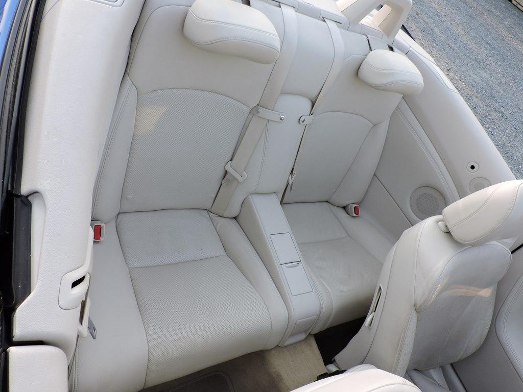 Lexus IS C IS 350C 2010