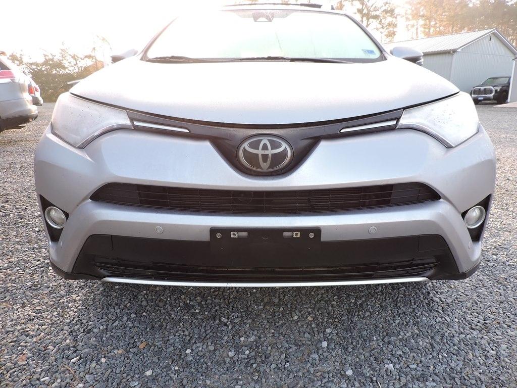 Toyota RAV4 XLE AWD 2016
