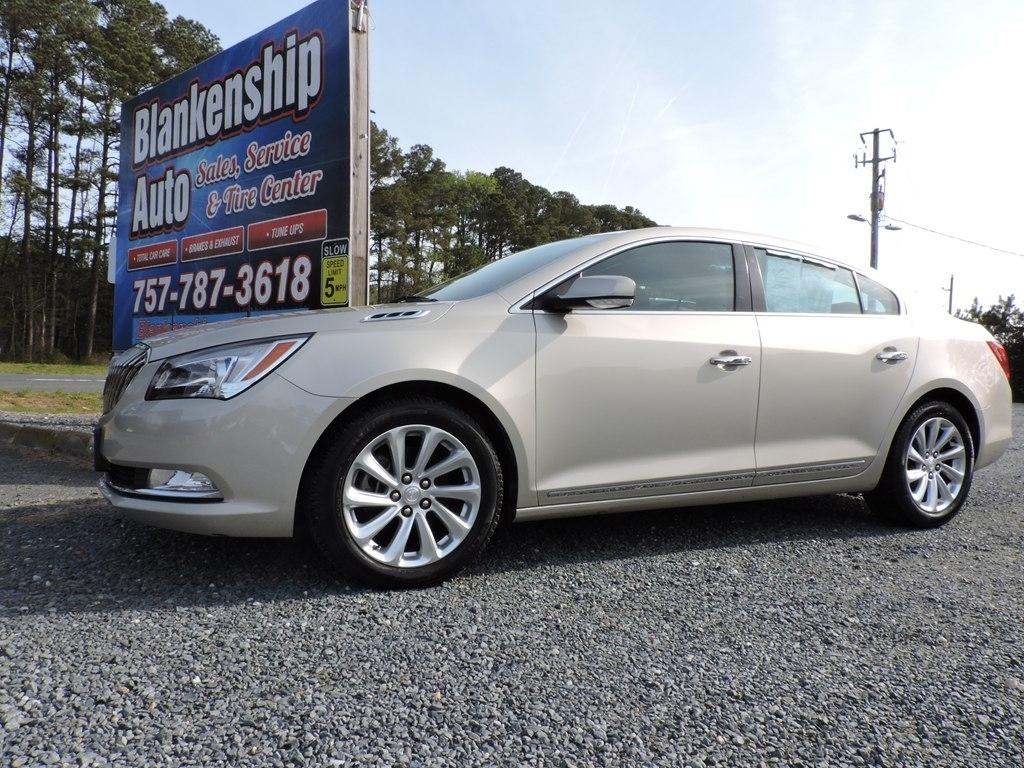 Buick LaCrosse 4dr Sdn Leather FWD 2014