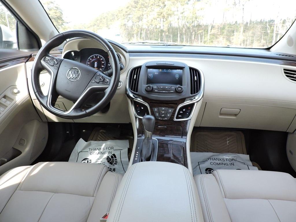 Buick LaCrosse 4dr Sdn Leather FWD 2014