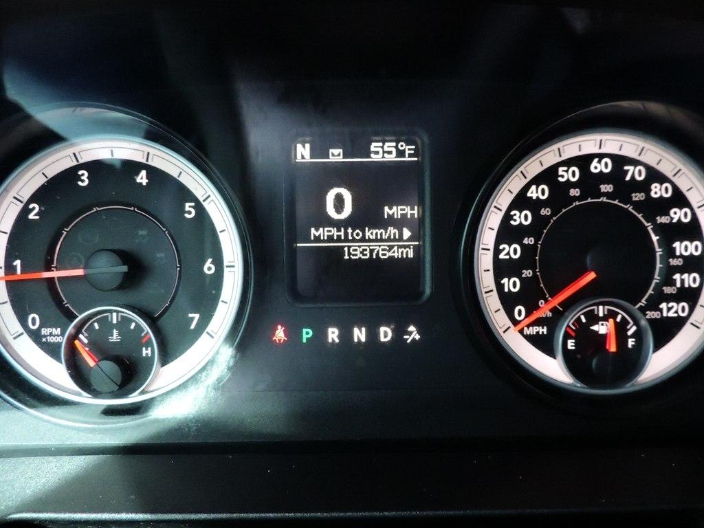 RAM 1500 4WD Quad Cab 140.5" Outdoorsman 2014