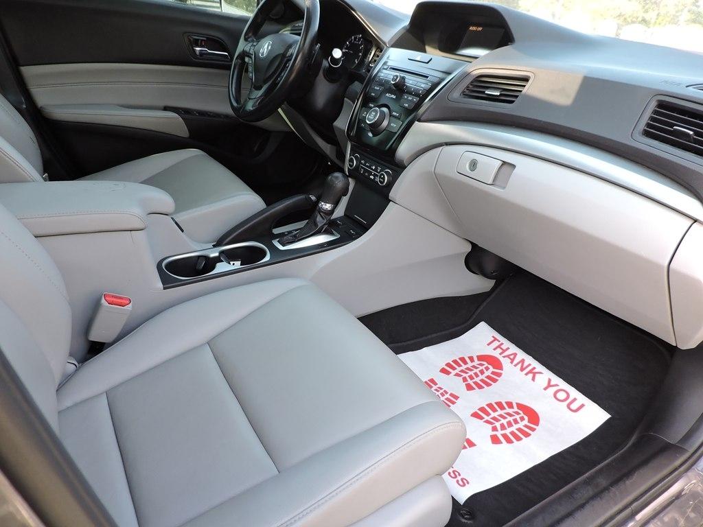 Acura ILX Sedan 2017