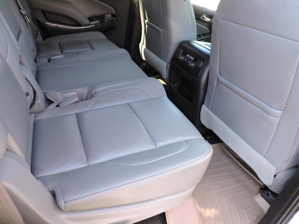 Chevrolet Tahoe 4WD 4dr LT 2017