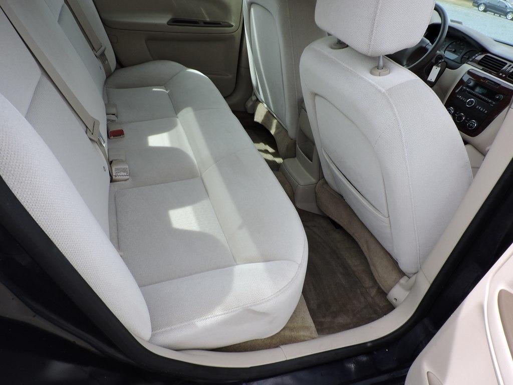 Chevrolet Impala 4dr Sdn LS 2007