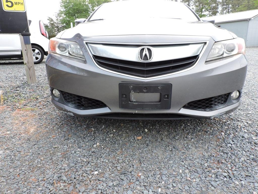Acura ILX 4dr Sdn 2.0L Premium Pkg 2013