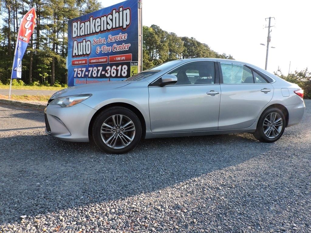 Toyota Camry XLE Auto (Natl) 2017