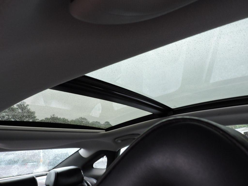 Hyundai Azera 4dr Sdn Limited 2016