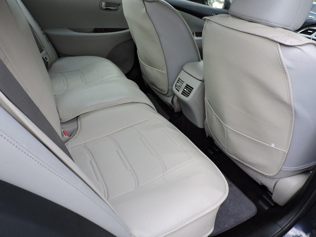 Lexus ES 350 4dr Sdn 2010