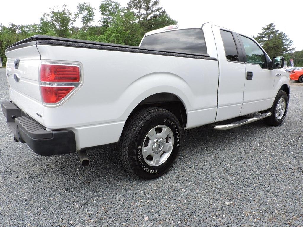 Ford F-150 2WD SuperCab 145" XLT 2012
