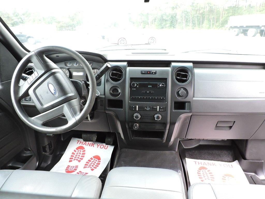 Ford F-150 2WD SuperCab 145" XLT 2012