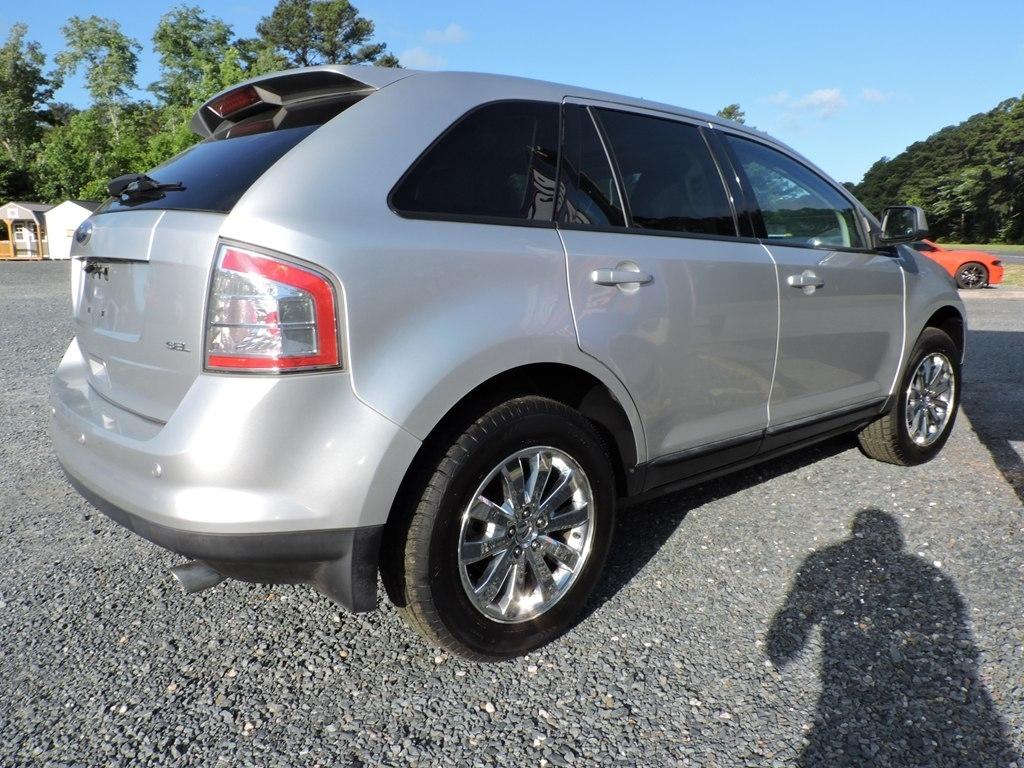 Ford Edge 4dr SEL FWD 2010