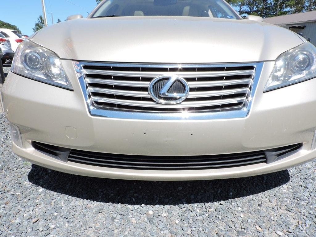 Lexus ES 350 4dr Sdn 2011