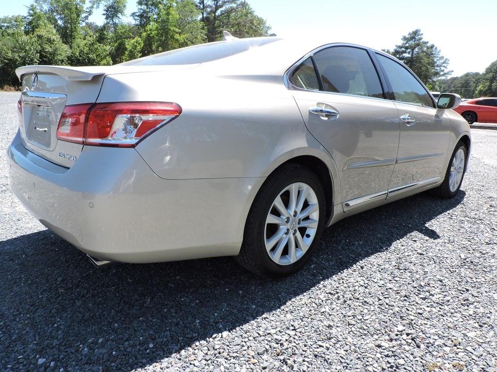 Lexus ES 350 4dr Sdn 2011