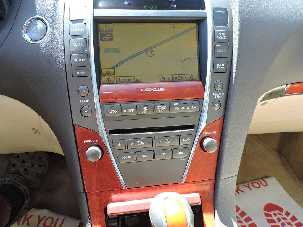 Lexus ES 350 4dr Sdn 2011