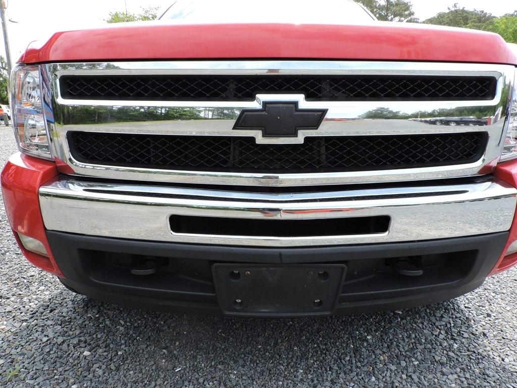 Chevrolet Silverado 1500 4WD Ext Cab 143.5" LT 2011