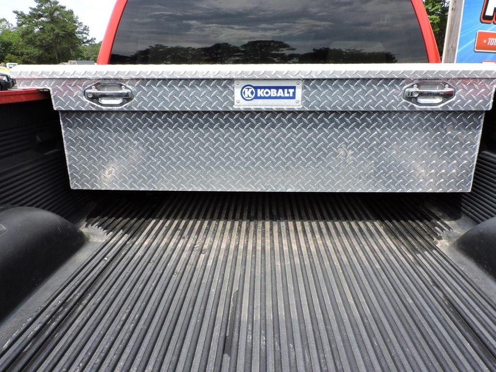 Chevrolet Silverado 1500 4WD Ext Cab 143.5" LT 2011