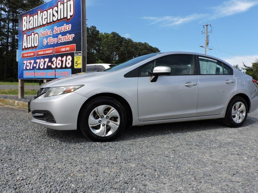 Honda Civic Sedan 4dr CVT LX 2015
