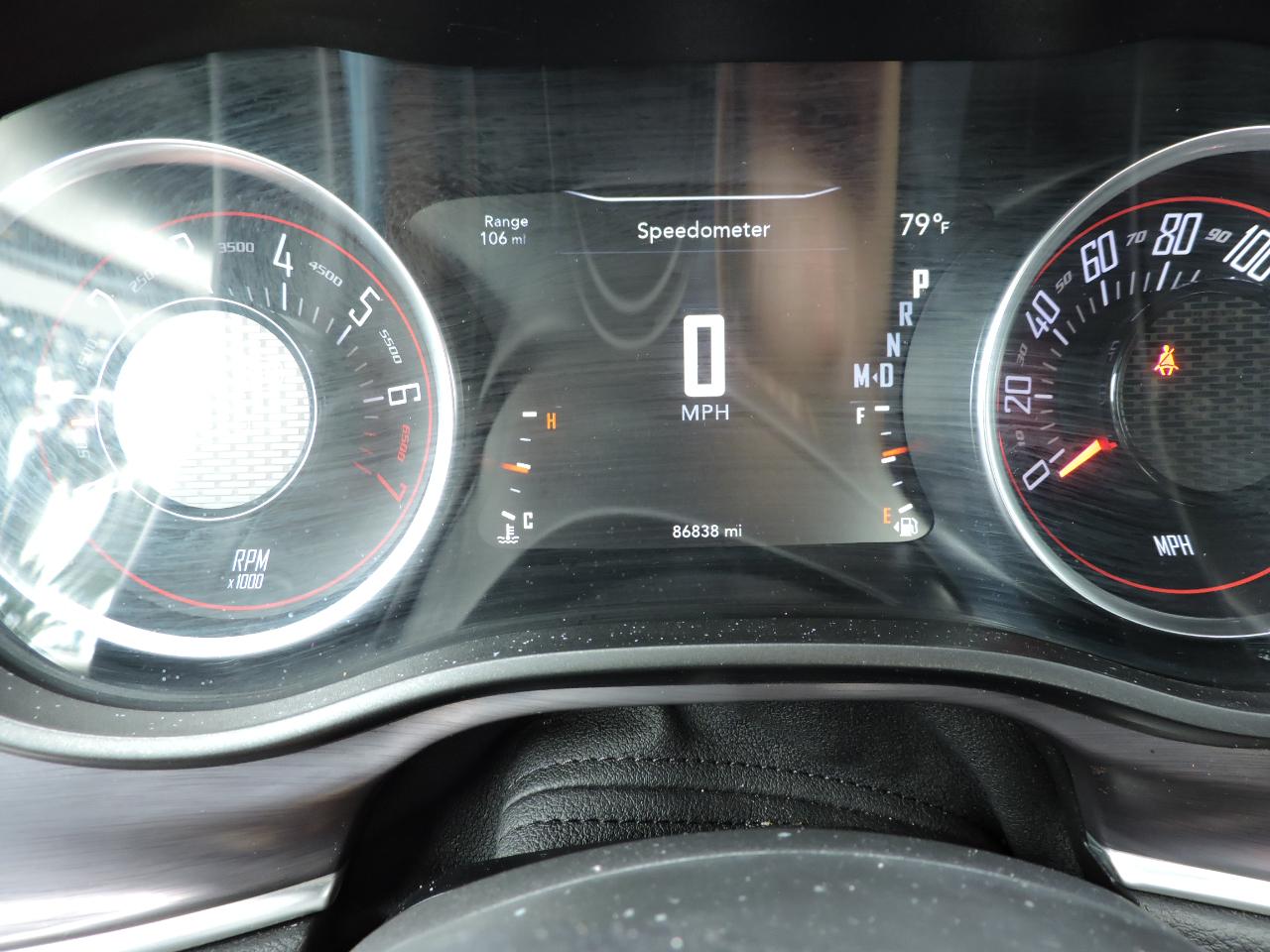 Dodge Challenger 2dr Cpe SXT 2016