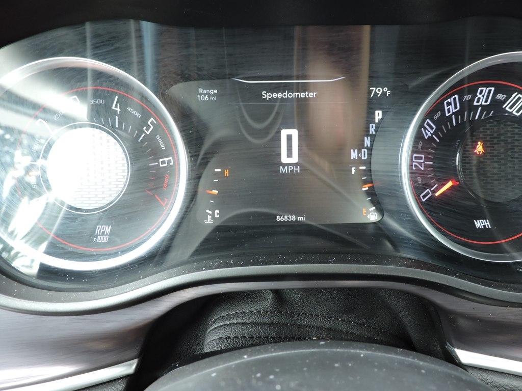 Dodge Challenger 2dr Cpe SXT 2016
