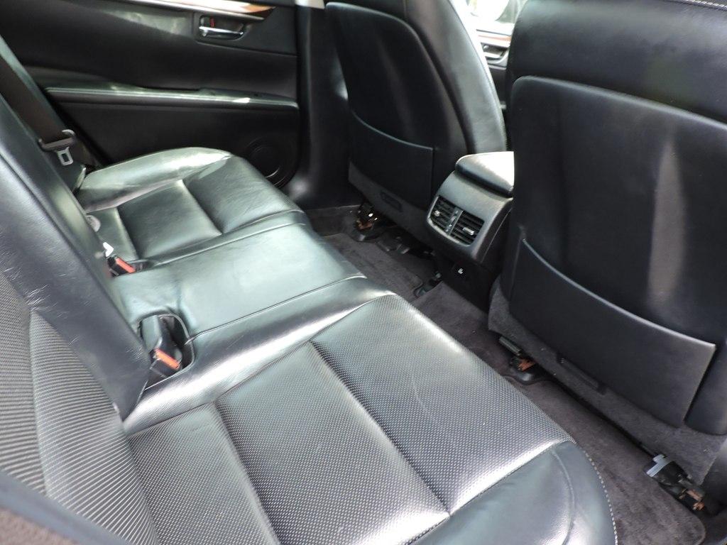 Lexus ES 350 4dr Sdn 2013