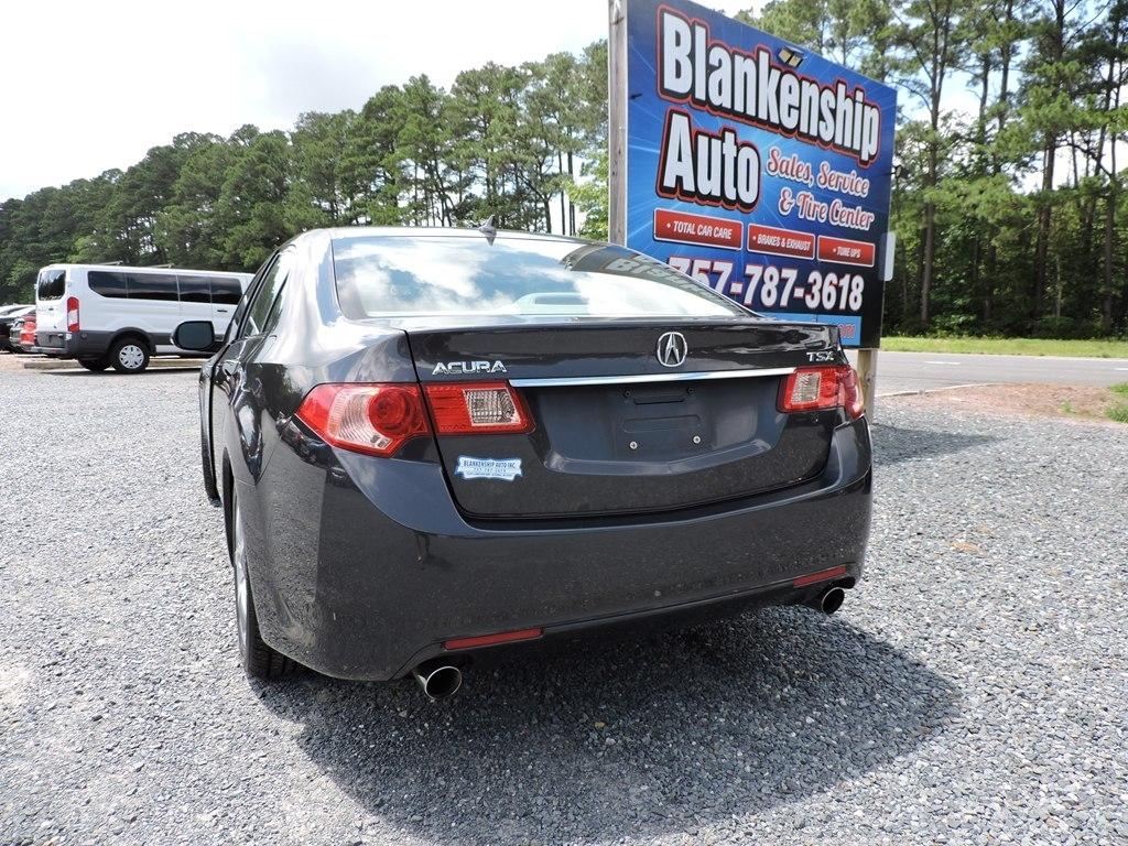 Acura TSX 4dr Sdn I4 Auto 2011