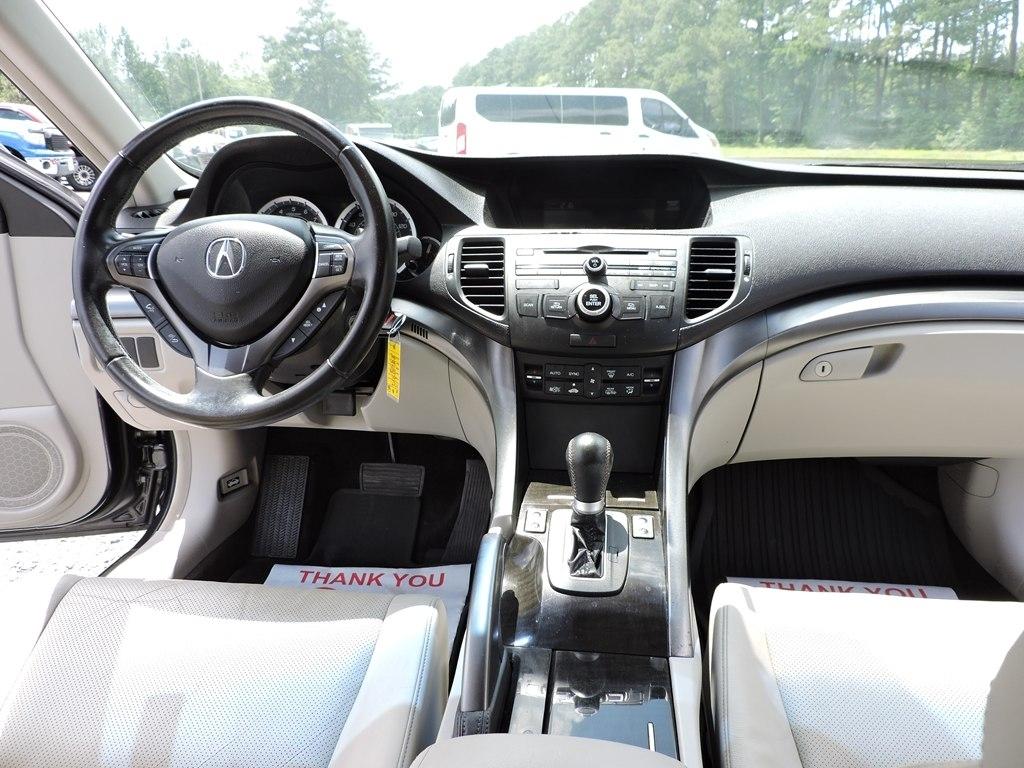 Acura TSX 4dr Sdn I4 Auto 2011