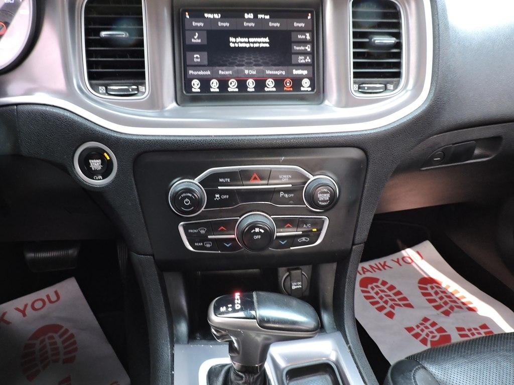 Dodge Charger SXT RWD 2019