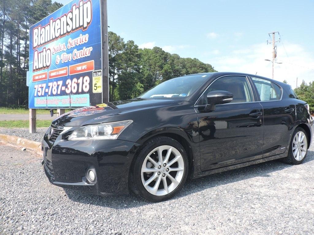 Lexus CT 200h FWD 4dr Hybrid 2011