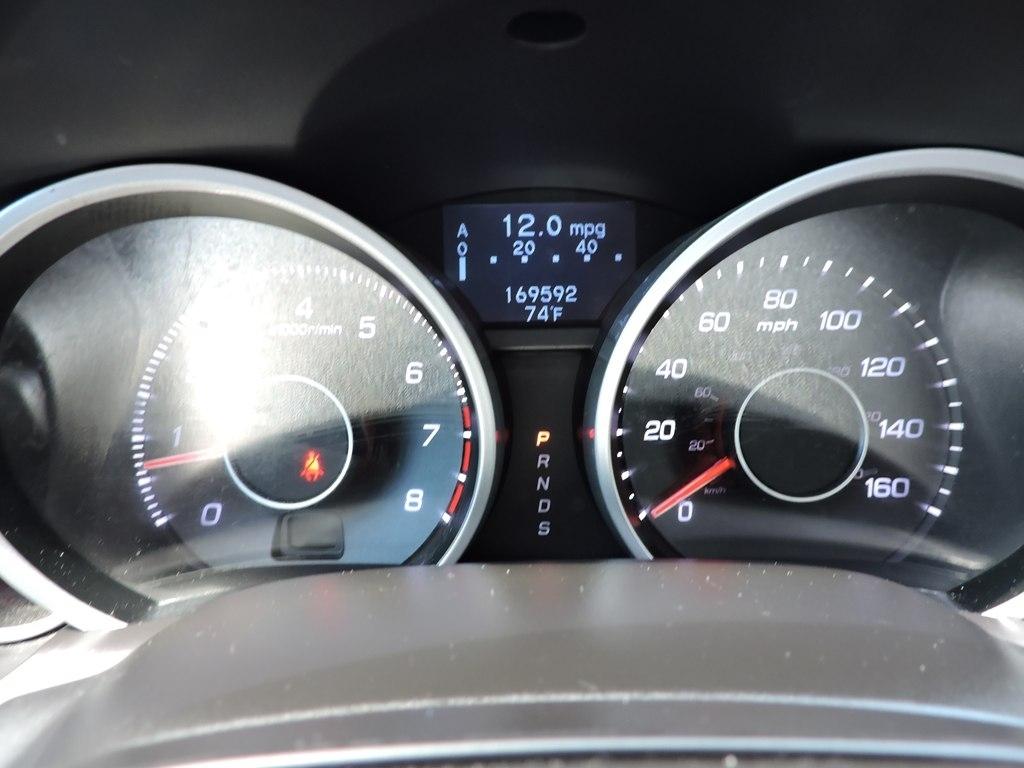 Acura TL 4dr Sdn Auto 2WD 2013